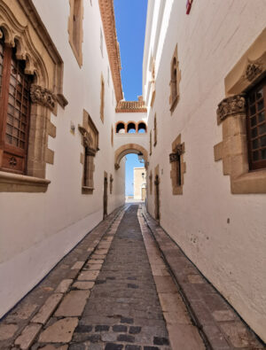 Sitges + Vermouth Tour